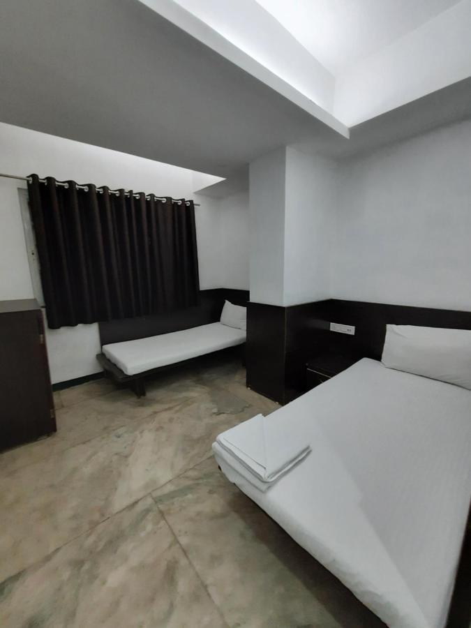 Hotel Grand Suites Indore Ngoại thất bức ảnh