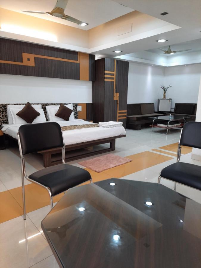 Hotel Grand Suites Indore Ngoại thất bức ảnh