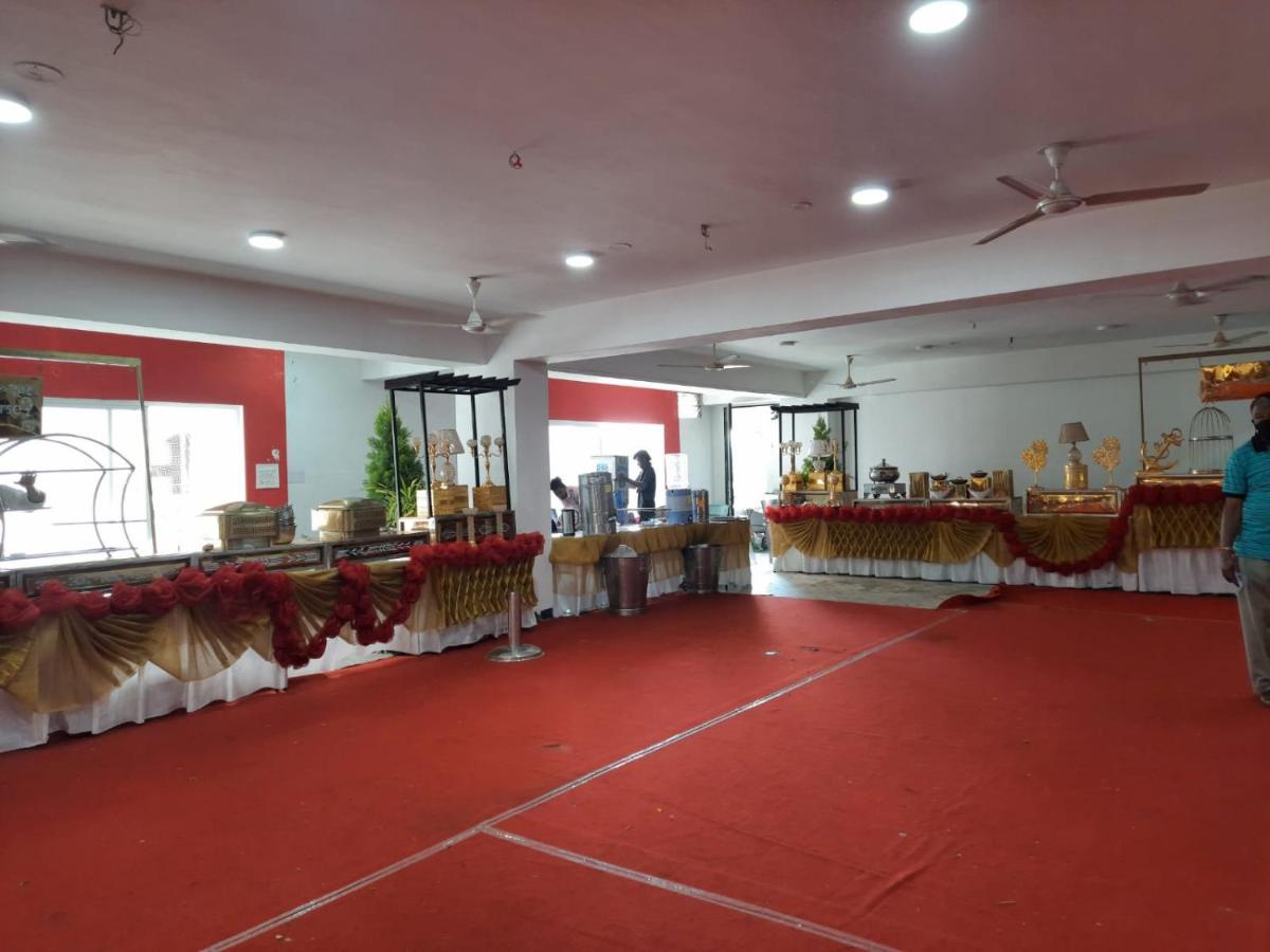 Hotel Grand Suites Indore Ngoại thất bức ảnh