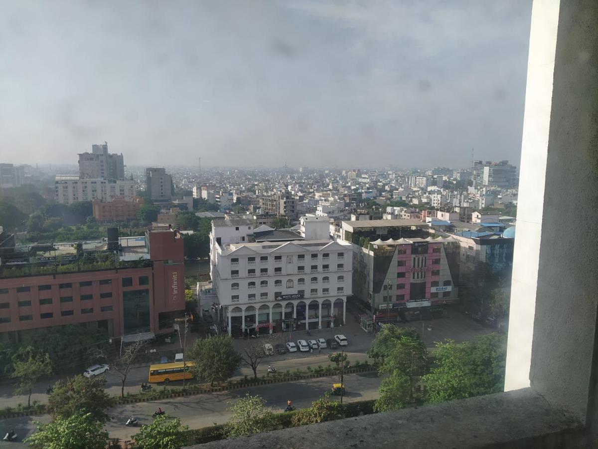 Hotel Grand Suites Indore Ngoại thất bức ảnh