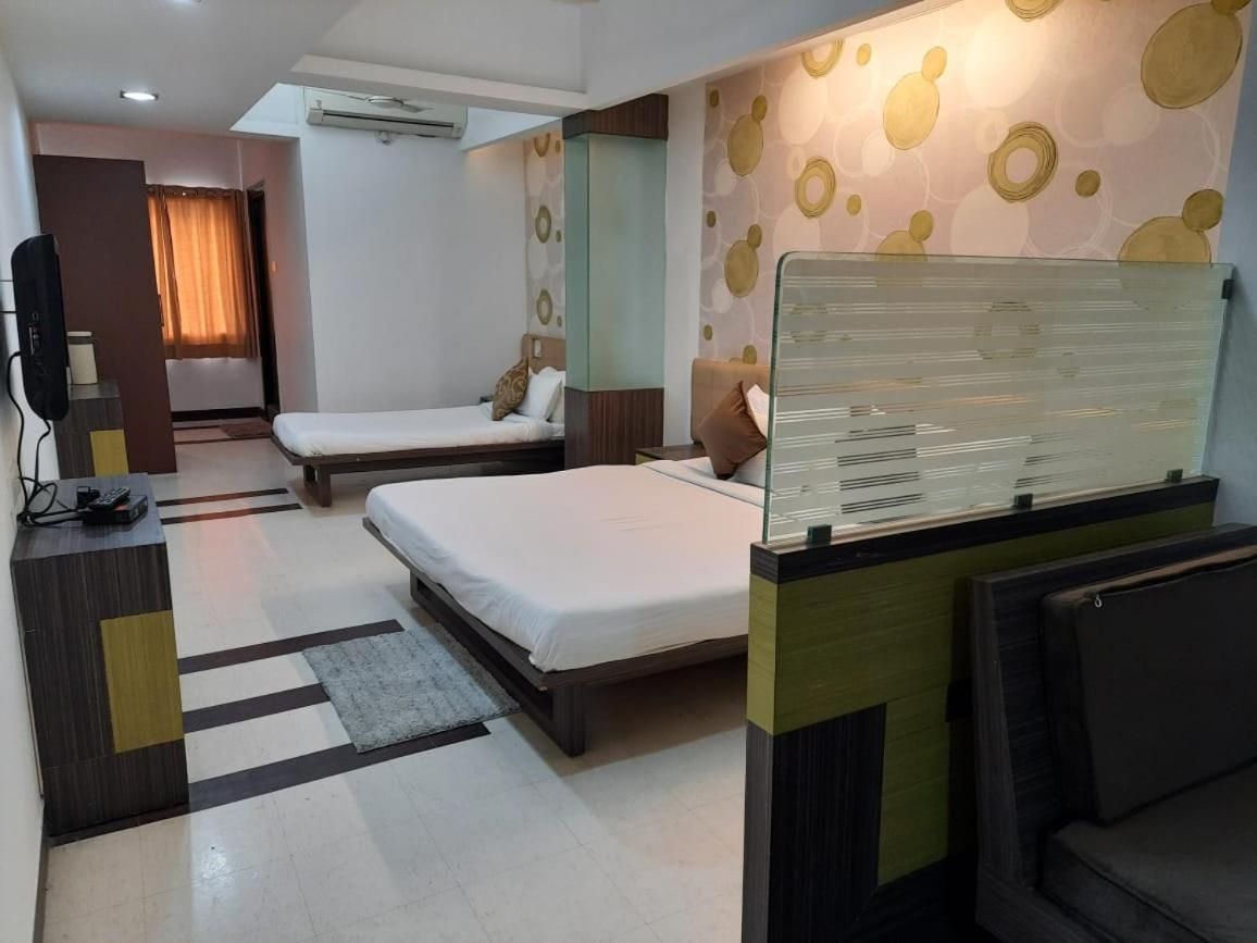 Hotel Grand Suites Indore Ngoại thất bức ảnh