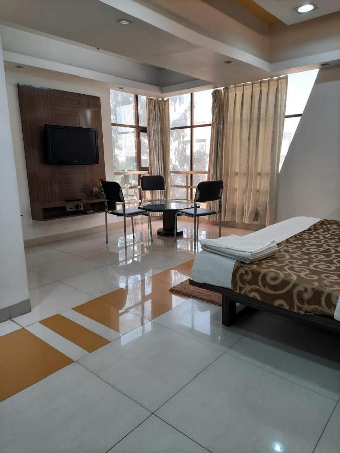 Hotel Grand Suites Indore Ngoại thất bức ảnh