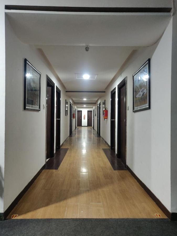 Hotel Grand Suites Indore Ngoại thất bức ảnh