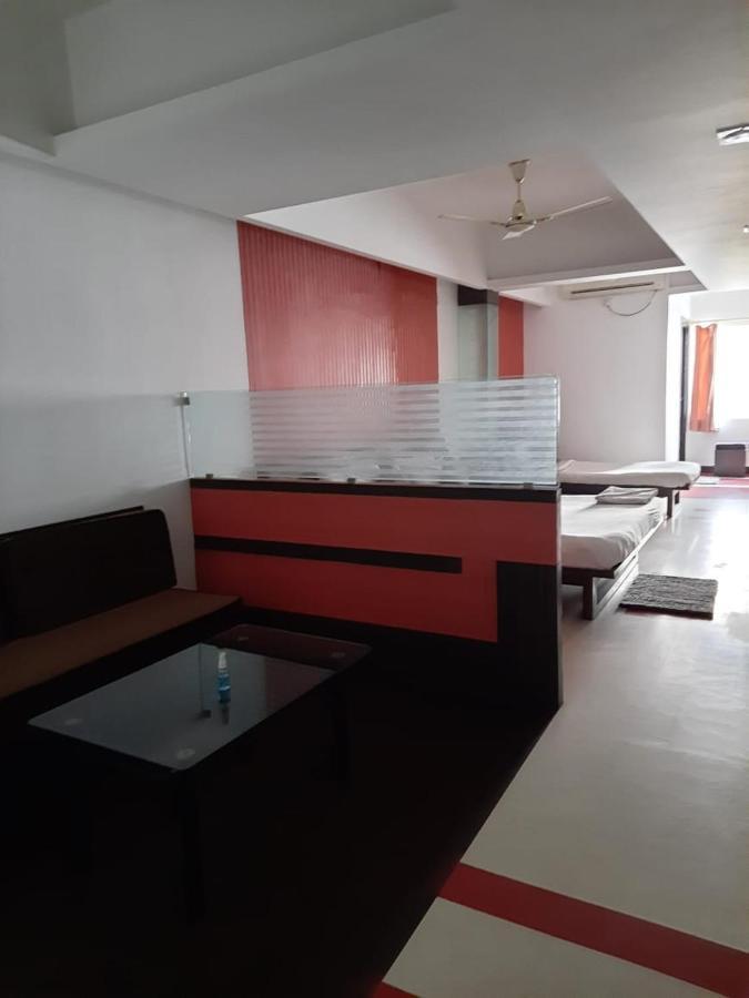 Hotel Grand Suites Indore Ngoại thất bức ảnh